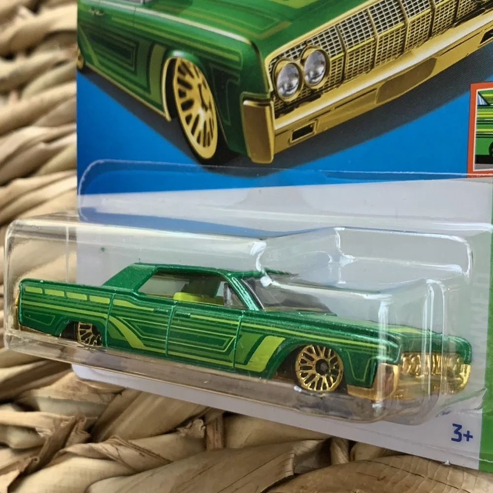 1964 Lincoln Continental Hot Wheels Green Car HW 2024 Dollar General Exclusive